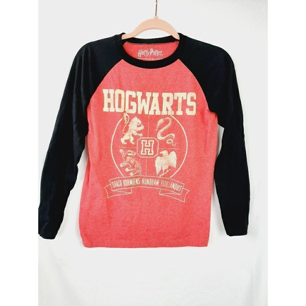 Hogwarts Harry Potter red black jersey sz 18 kids shirt